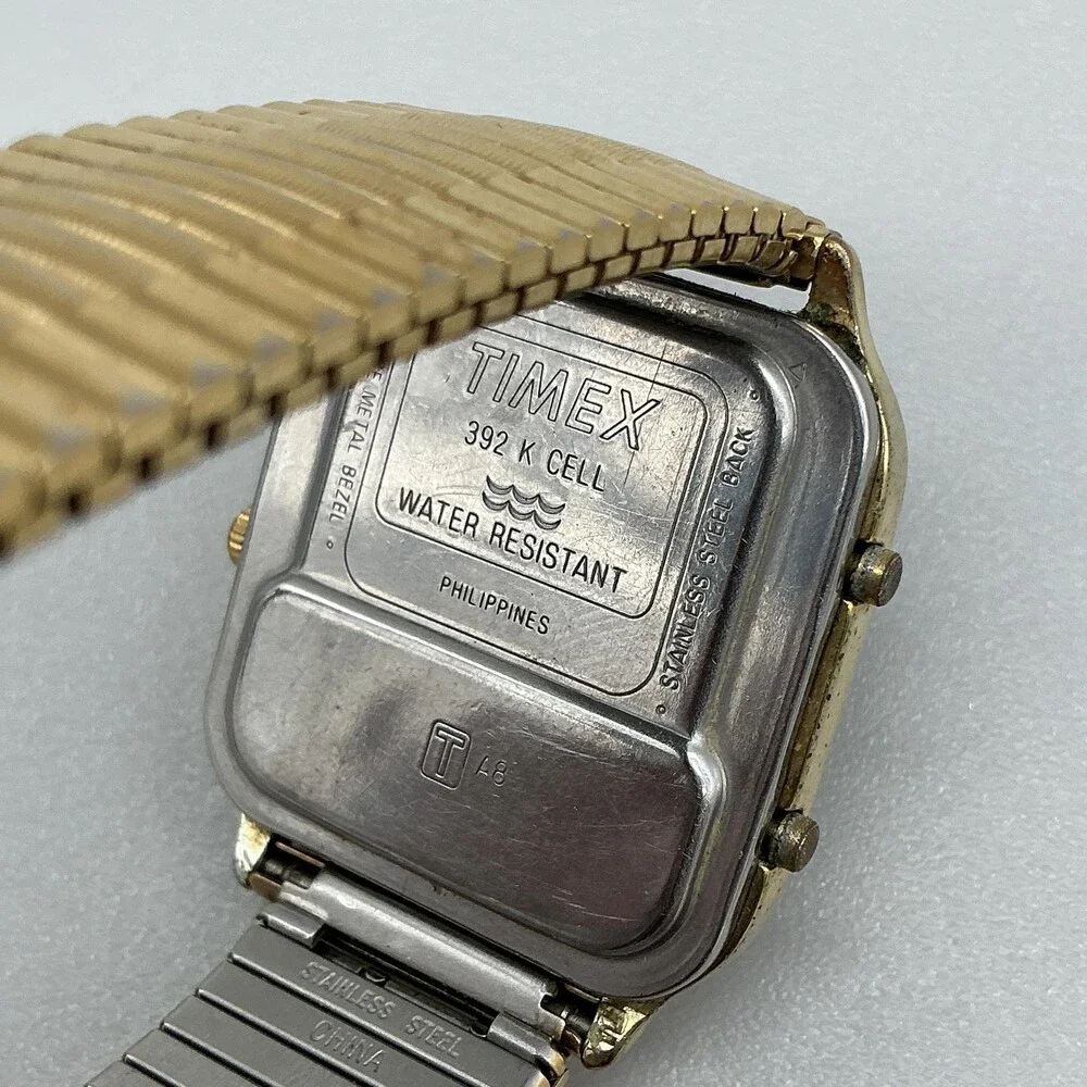 Vtg Timex Mens Watch 31mm Black Dial Gold Tone Ana Digi Alarm Chrono New Battery